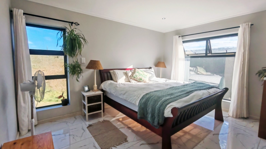 3 Bedroom Property for Sale in Hartenbos Heuwels Western Cape